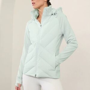 NWOT Athleta Inlet Jacket, Glacier, Small